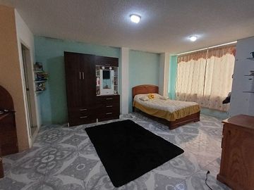 SE VENDE CASA RENTERA DE OPORTUNIDAD  2 BLOQUES, 440 M² EL PROLETARIADO - SANTO DOMINGO - ECUADOR