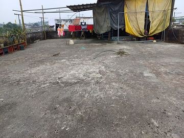 SE VENDE CASA RENTERA DE OPORTUNIDAD  2 BLOQUES, 440 M² EL PROLETARIADO - SANTO DOMINGO - ECUADOR