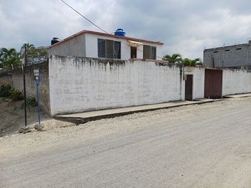 SE VENDE CASA VACACIONAL, TERRENO 950 M² TONSUPA - ATACAMES - ESMERALDAS - ECUADOR
