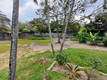 SE VENDE CASA VACACIONAL, TERRENO 950 M² TONSUPA - ATACAMES - ESMERALDAS - ECUADOR