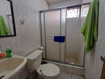 SE VENDE CASA VACACIONAL, TERRENO 950 M² TONSUPA - ATACAMES - ESMERALDAS - ECUADOR