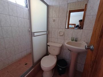 SE VENDE CASA VACACIONAL, TERRENO 950 M² TONSUPA - ATACAMES - ESMERALDAS - ECUADOR