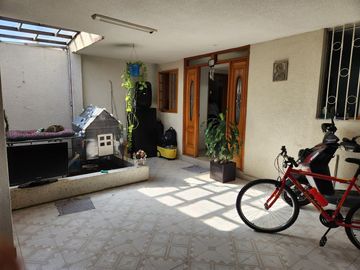 CASA REMODELADA EN VENTA