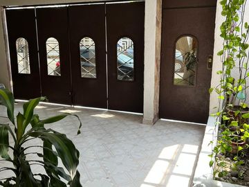 CASA REMODELADA EN VENTA