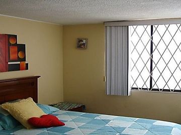 SE VENDE CASA DE OPORTUNIDAD 2 PLANTAS 317 M2. DE CONST. NORTE DE QUITO QUITO – PICHINCHA - ECUADOR