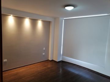 CASA EN EL CONJUNTO MONTECARLO II