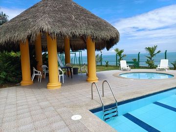 SE VENDE HERMOSO DEPARTAMENTO AMOBLADO 227 M2.  SAME – ATACAMES – ESMERALDAS – ECUADOR