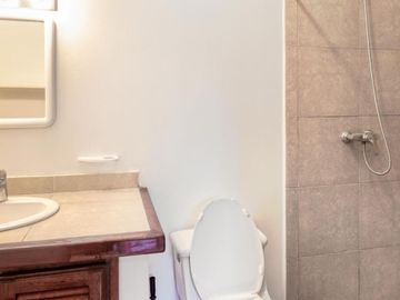 SE VENDE HERMOSO DEPARTAMENTO AMOBLADO 227 M2.  SAME – ATACAMES – ESMERALDAS – ECUADOR