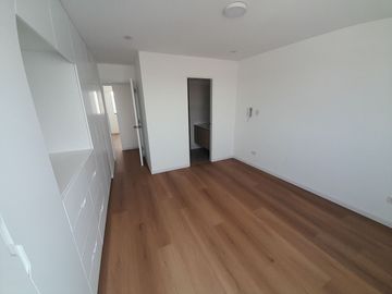 Venta Departamento duplex con terraza Chacarilla, Surco