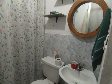SE VENDE CASA DE TRES PLANTAS 289,24 M2.  TURUBAMBA ALTO – QUITO - PICHINCHA