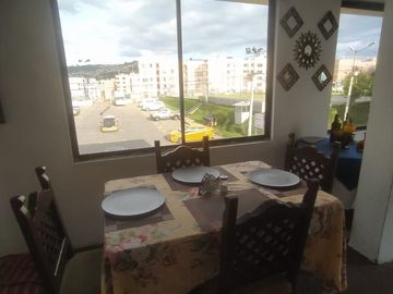 SE VENDE CASA DE TRES PLANTAS 289,24 M2.  TURUBAMBA ALTO – QUITO - PICHINCHA