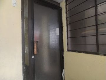 SE VENDE CASA DE TRES PLANTAS 289,24 M2.  TURUBAMBA ALTO – QUITO - PICHINCHA