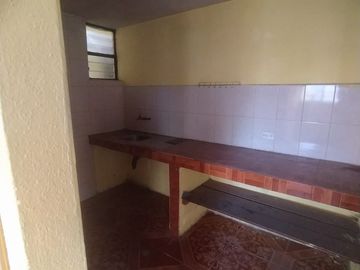 SE VENDE CASA DE TRES PLANTAS 289,24 M2.  TURUBAMBA ALTO – QUITO - PICHINCHA