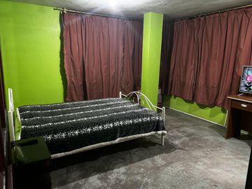 SE VENDE CASA DE TRES PLANTAS 289,24 M2.  TURUBAMBA ALTO – QUITO - PICHINCHA