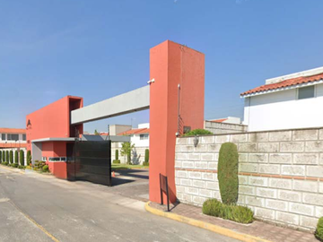 VENTA DE BONITA CASA EN METEPEC