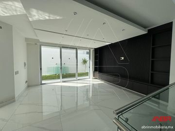 CASA NUEVA EN COTO ZONA ANDARES