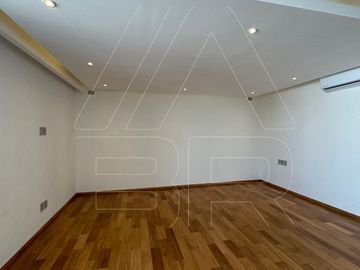 CASA NUEVA EN COTO ZONA ANDARES