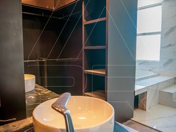 CASA NUEVA EN COTO ZONA ANDARES