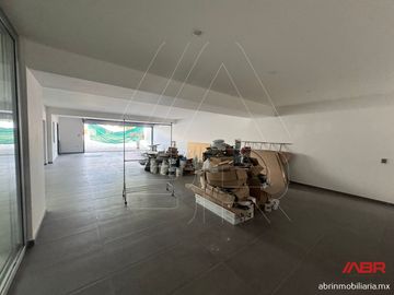CASA NUEVA EN COTO ZONA ANDARES