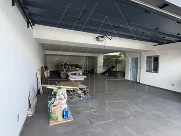 CASA NUEVA EN COTO ZONA ANDARES