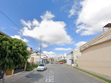 CASA EN CALLE RIO LERMA SUR, PRADOS DE CUAUTITLAN, CUAUTITLAN IZCALLI. ¡NO CREDITOS!
