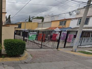CASA EN CALLE RIO LERMA SUR, PRADOS DE CUAUTITLAN, CUAUTITLAN IZCALLI. ¡NO CREDITOS!