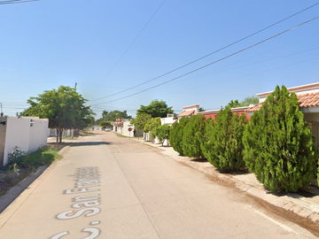 Venta de Casa en Remate Bancario, Col. Las Cruces, Villa California, San Agustín, Jalisco, México