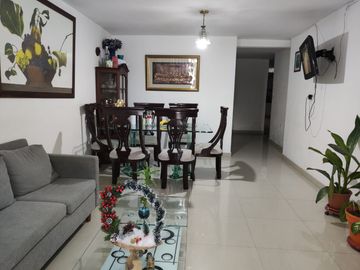 casa el jardin 2 plantas con terraza cuenta con 3 rentas
