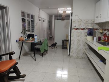 casa el jardin 2 plantas con terraza cuenta con 3 rentas