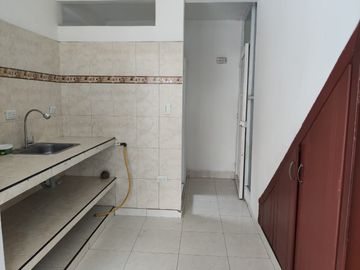 casa el jardin 2 plantas con terraza cuenta con 3 rentas