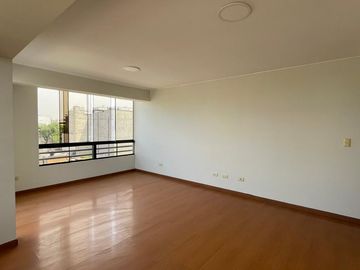 Se vende departamento en Valle hermoso, Santiago de Surco