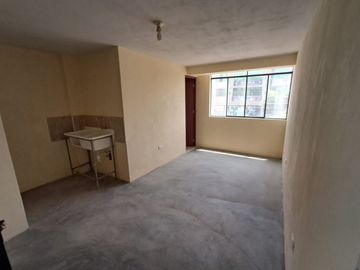 Casa Amplia Puente Piedra Ideal Para Negocio