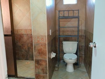 Casa Sola amueblada,  en RENTA a 200 mts del Centro de Tepotzotlán