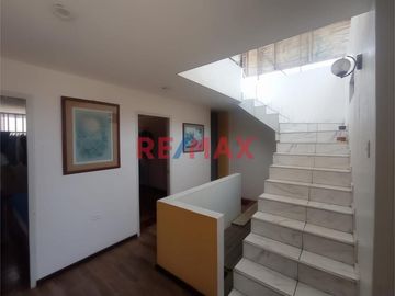 Oportunidad Venta De Hermosa Casa En Buenos Aires - Trujillo At. 144.99 M2