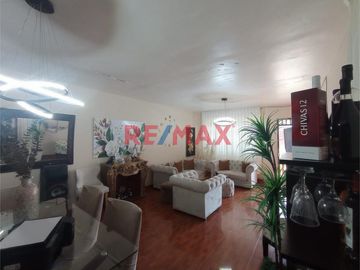 Oportunidad Venta De Hermosa Casa En Buenos Aires - Trujillo At. 144.99 M2