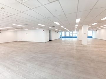 Alquiler De Edificio Completo Para Oficinas En Surco Cerca A La Embajada De Estados Unidos