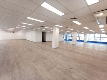 Alquiler De Edificio Completo Para Oficinas En Surco Cerca A La Embajada De Estados Unidos
