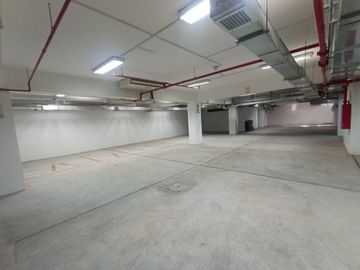 Alquiler De Edificio Completo Para Oficinas En Surco Cerca A La Embajada De Estados Unidos