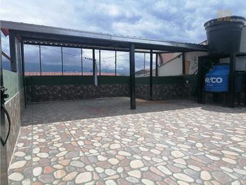 CASA EN VENTA FUSAGASUGÁ DE 4 PISOS BARRIO LA PAMPA