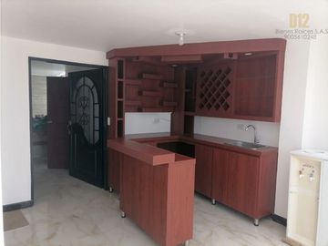 CASA EN VENTA FUSAGASUGÁ DE 4 PISOS BARRIO LA PAMPA