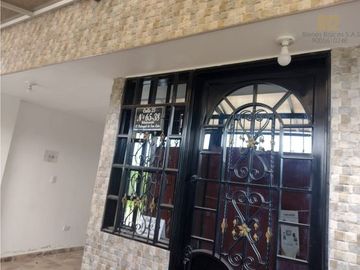 CASA EN VENTA FUSAGASUGÁ DE 4 PISOS BARRIO LA PAMPA