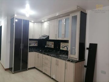 CASA EN VENTA FUSAGASUGÁ DE 4 PISOS BARRIO LA PAMPA