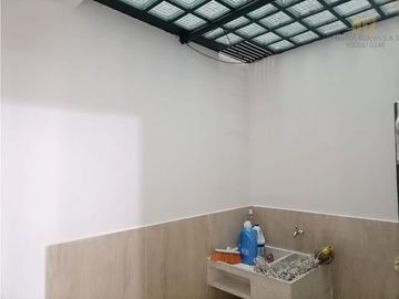 CASA EN VENTA FUSAGASUGÁ DE 4 PISOS BARRIO LA PAMPA