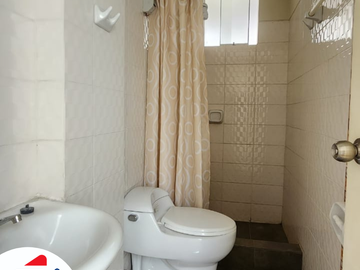 EN VENTA AMPLIO DEPARTAMENTO DE ESTRENO MAS AIRES CON PROYECCION PARA DUPLEX O TRIPLEX EN PIEDRA SANTA