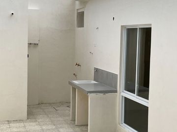 Salinas - Sector del Country Club, casa por estrenar de 3 dormitorios y terreno de 250 m2 (2690,98 sq ft)