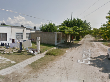 VENTA CASA $549,882.00, EUCALIPTO, COL. PLAZUELAS DE SN FRANCISCO, TONALA, CHIAPAS,
