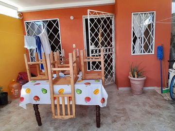 CASA EN VENTA EN EL FRACCIONAMIENTO PUERTO MAYA