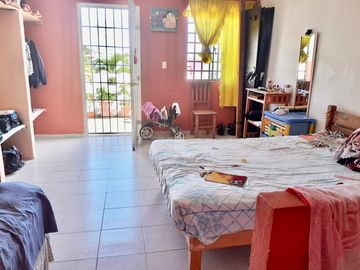 CASA EN VENTA EN EL FRACCIONAMIENTO PUERTO MAYA