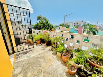 CASA EN VENTA EN EL FRACCIONAMIENTO PUERTO MAYA