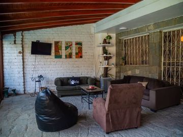 VENTA CASA SANTA EULALIA POMATICLA A 6 CDRAS. CARRETERA CENTRAL